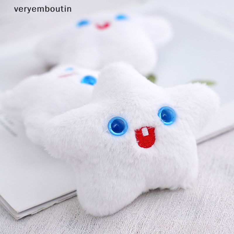 Móc Khóa Hình Ngôi Sao Năm Cánh Nhồi Bông Màu Trắng Dễ Thương