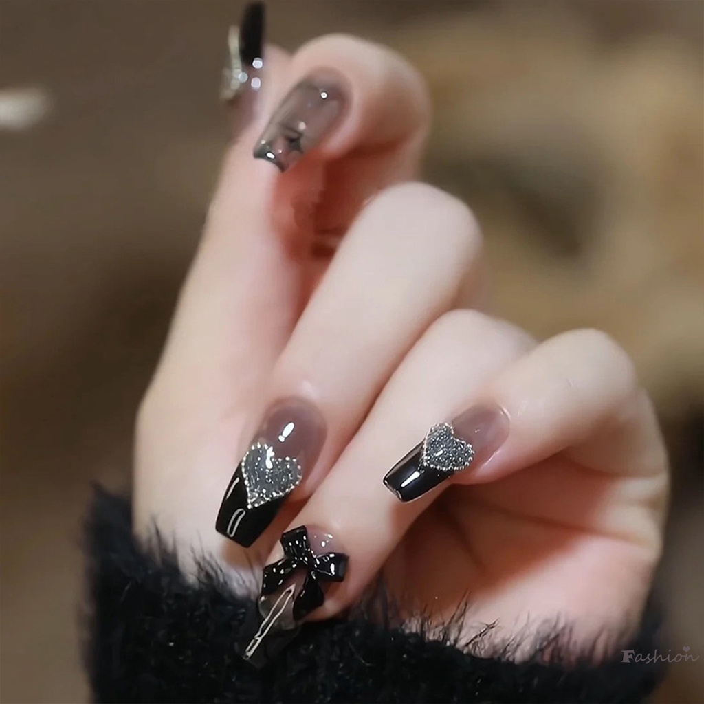 Móng Tay Giả Màu Đen Trơn Trong Suốt Cho Nữ