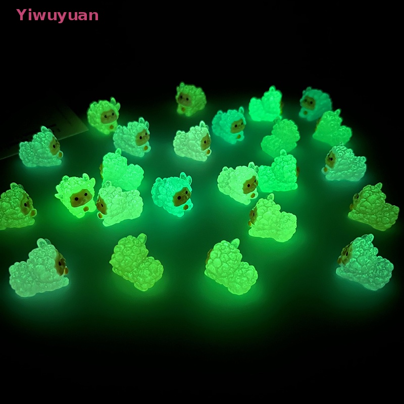 Bộ 2 Tượng Cừu Mini Phát Sáng Dùng Để Trang Trí Mới