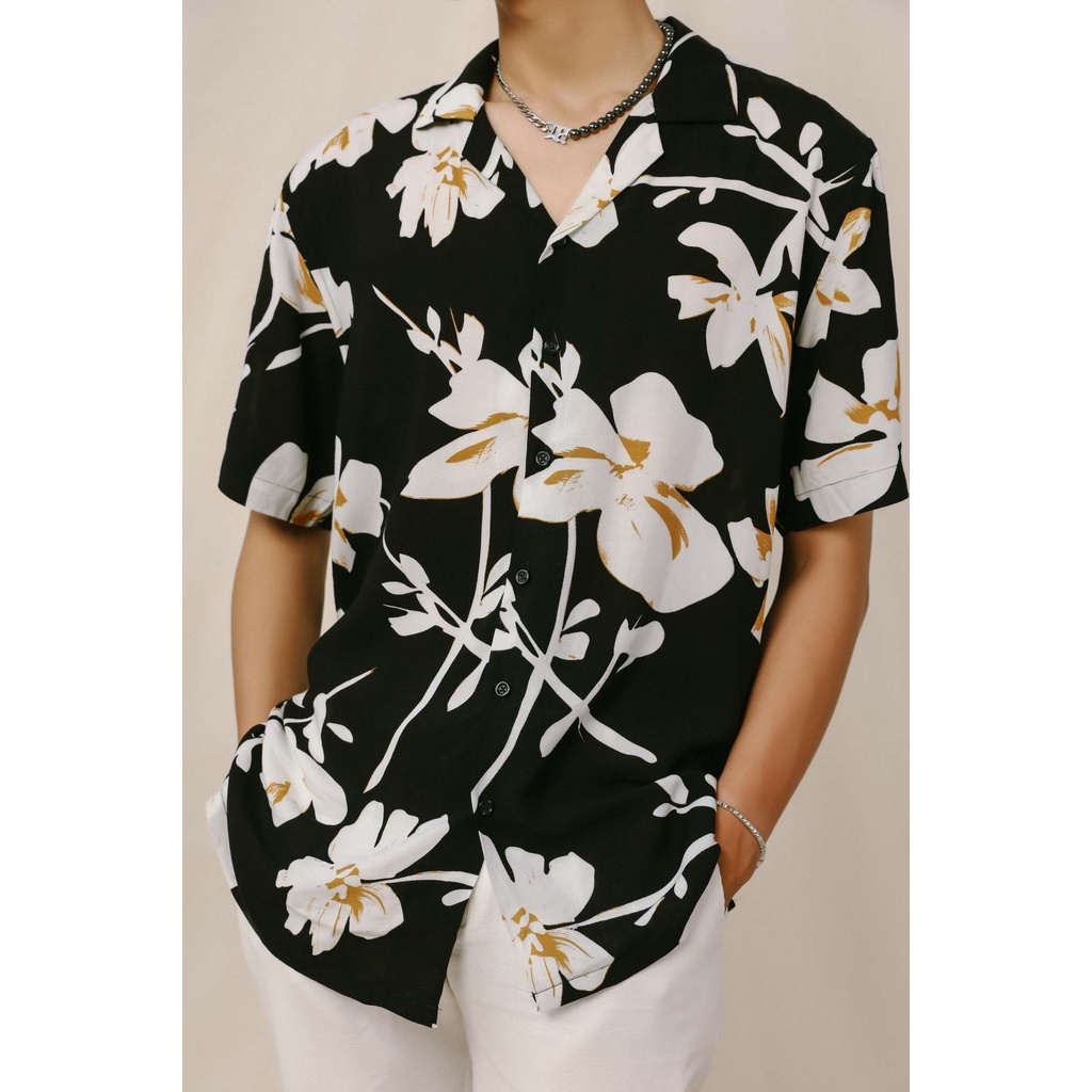 Áo Sơ Mi Nam Tay Ngắn Flo Họa Tiết Hoa Cỏ Phong Cách Mùa Hè Chất Vải Mềm Mát Form Relaxed Mỏng Nhẹ FAPAS