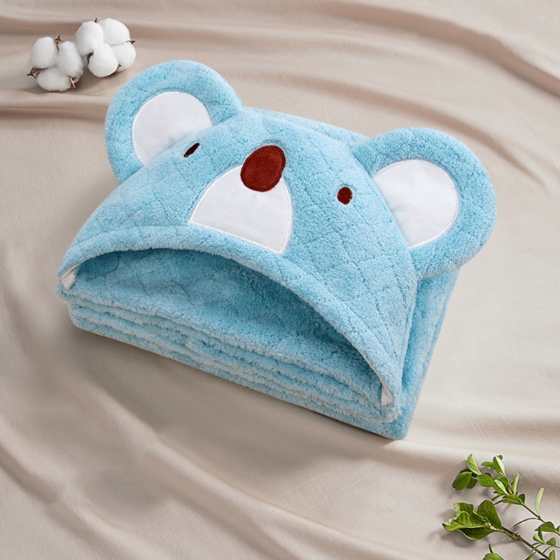 Khăn Tắm Bằng Vải Nhung Nhanh Khô Thấm Hút Tốt In Họa Tiết Hoạt Hình Xinh Xắn Cho Bé