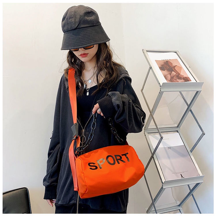 Niche Túi Đeo Chéo Vải Oxford Hình Trụ Đơn Giản Phong Cách Hip Hop Đường Phố Cá Tính Dễ Phối Đồ Cho Nam Và Nữ Haobing boutiqu