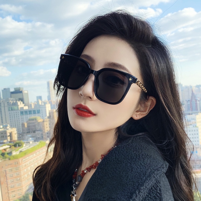 Kính Mát Chống Tia UV Thời Trang Mùa Hè Mới Cho Nam Nữ