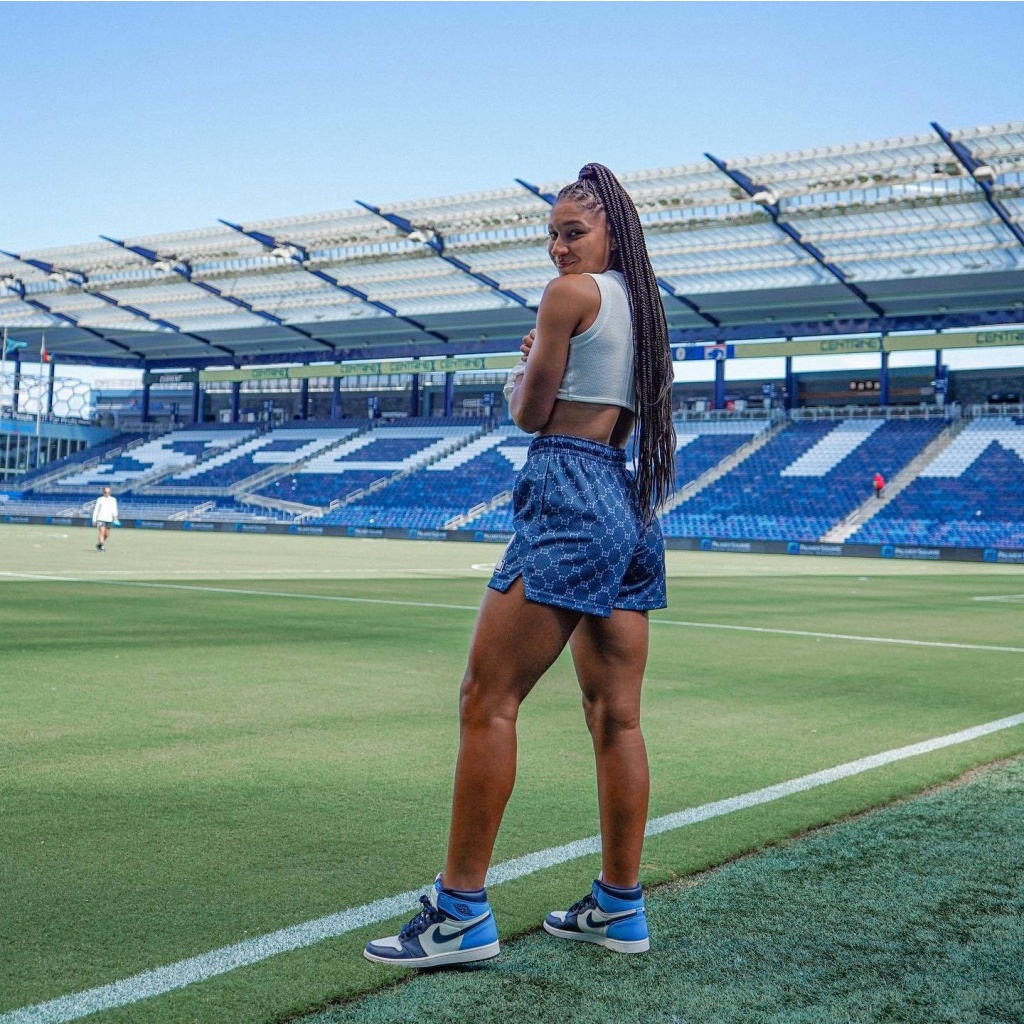 Quần Short Thể Thao Bóng Rổ Phối Lưới Thoáng Khí Nhanh Khô Thời Trang Unisex