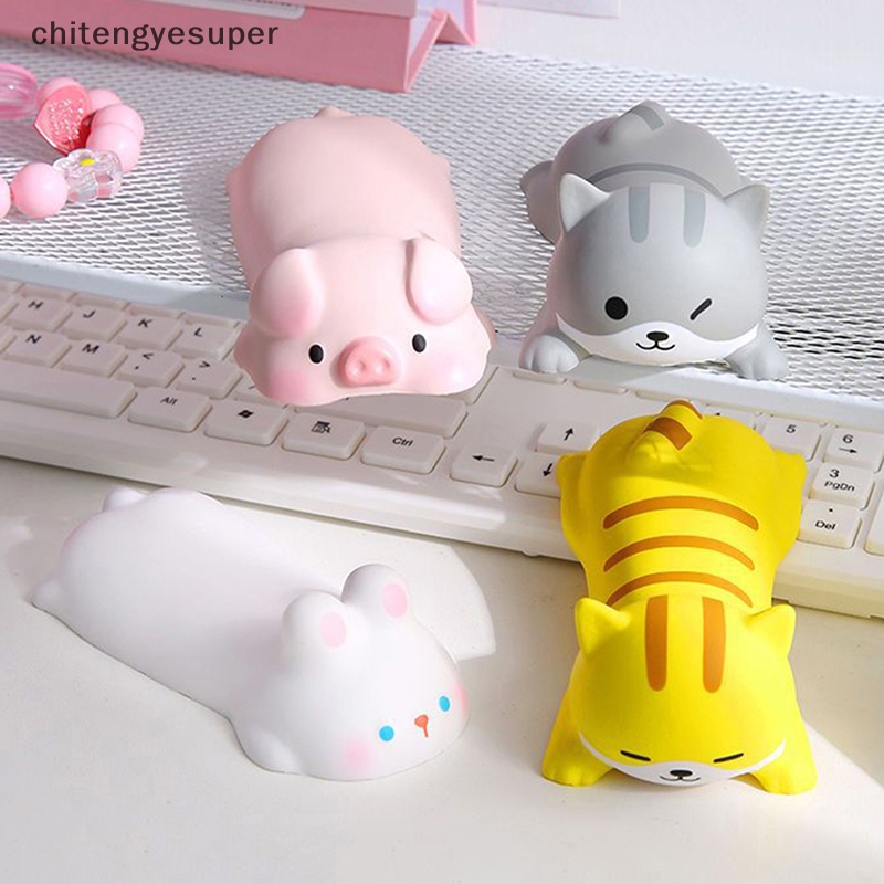 1 Miếng Lót Chuột Có Đệm Kê Cổ Tay Chống Đau Dễ Thương