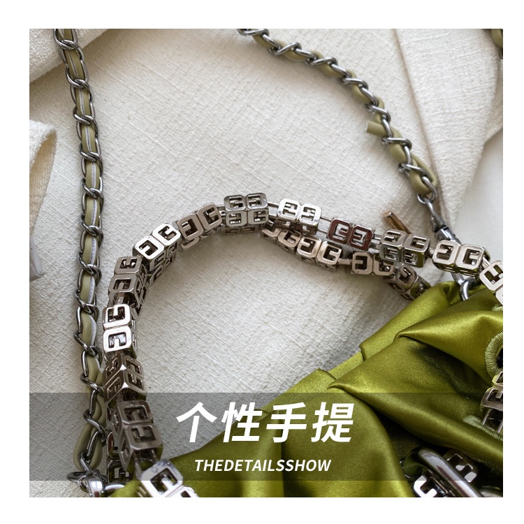 Túi Xách Đeo Chéo Hình Đám Mây Xếp Ly Thời Trang Cho Nữ