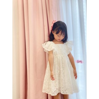 Đầm xinh cho bé cánh tiên