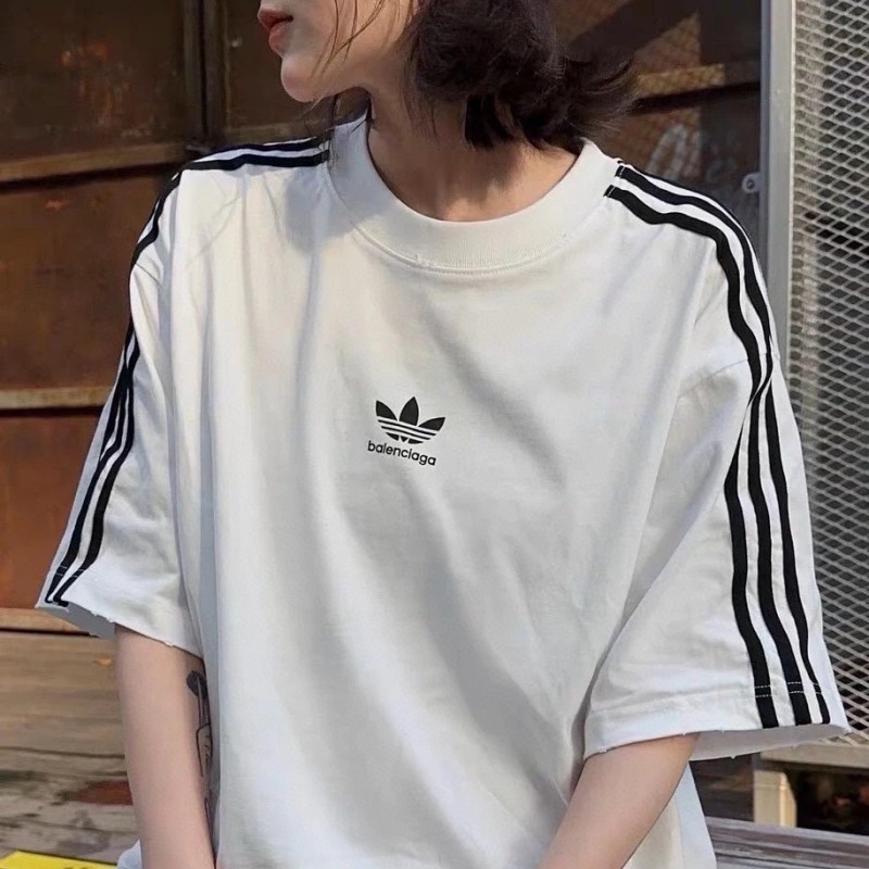 Áo Thun Tay Ngắn Cổ Tròn Thêu logo Thời Trang