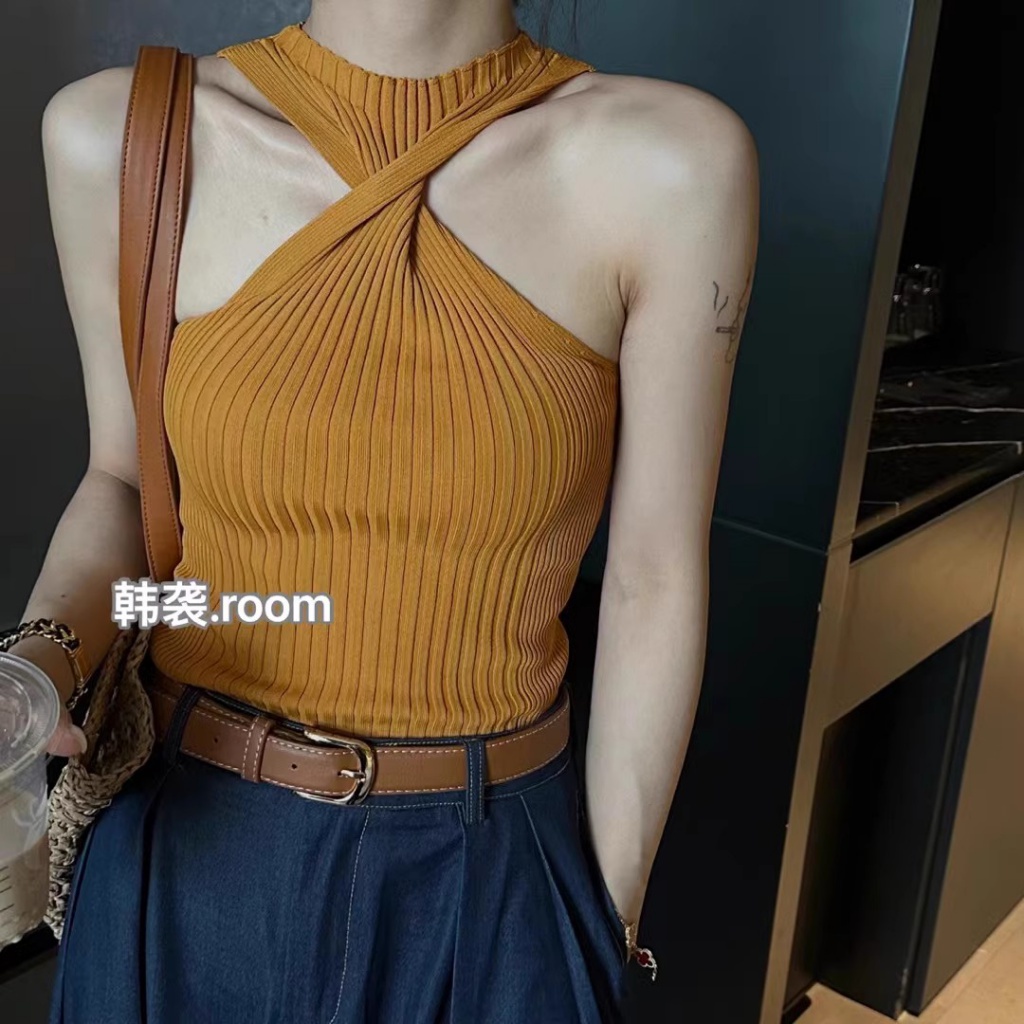 Áo Hai Dây Dáng Ngắn Ôm Sát Phong Cách Pháp Thời Trang Mùa Hè 2023 Cho Nữ