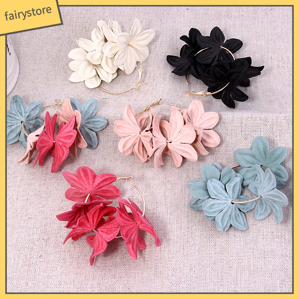 Bông Tai Hình Tròn Lớn Phối Mặt Hoa Thời Trang Cho Nữ