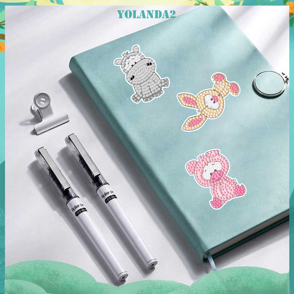 Bộ 4 Sticker Dán Tường Họa Tiết Hoạt Hình Động Vật Dễ Thương Bắt Mắt