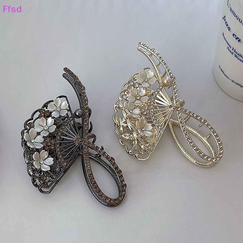 Kẹp Tóc Hình Cá Mập Đính Đá Phong Cách Vintage Thanh Lịch Cho Nữ