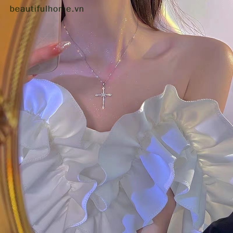 1 Vòng cổ Đính Đá Kim Cương Toàn Diện Sang Trọng Cho Nữ