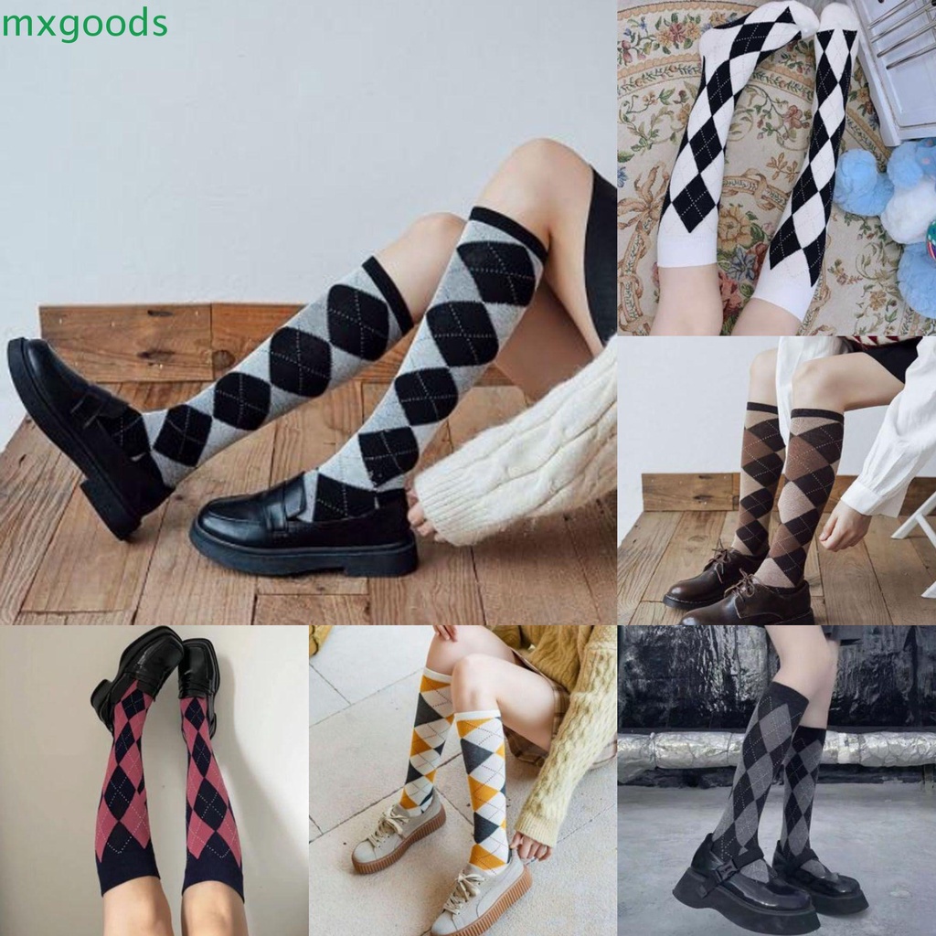 Đôi vớ cotton cổ cao co giãn họa tiết sọc kim cương xinh xắn nhiều màu sắc dành cho nữ