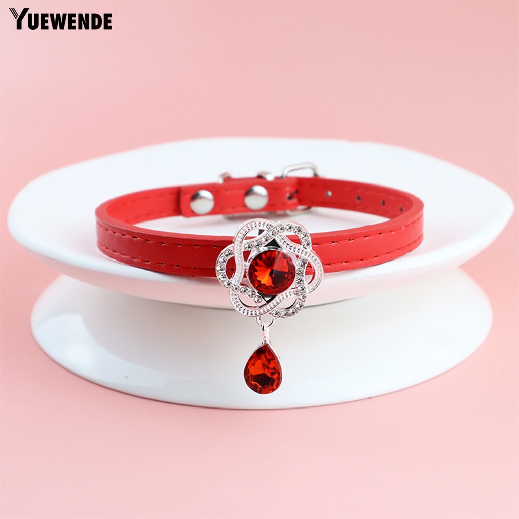 Vòng Cổ Da Nhân Tạo Đính Hoa Chống Mài Mòn Cho Thú Cưng