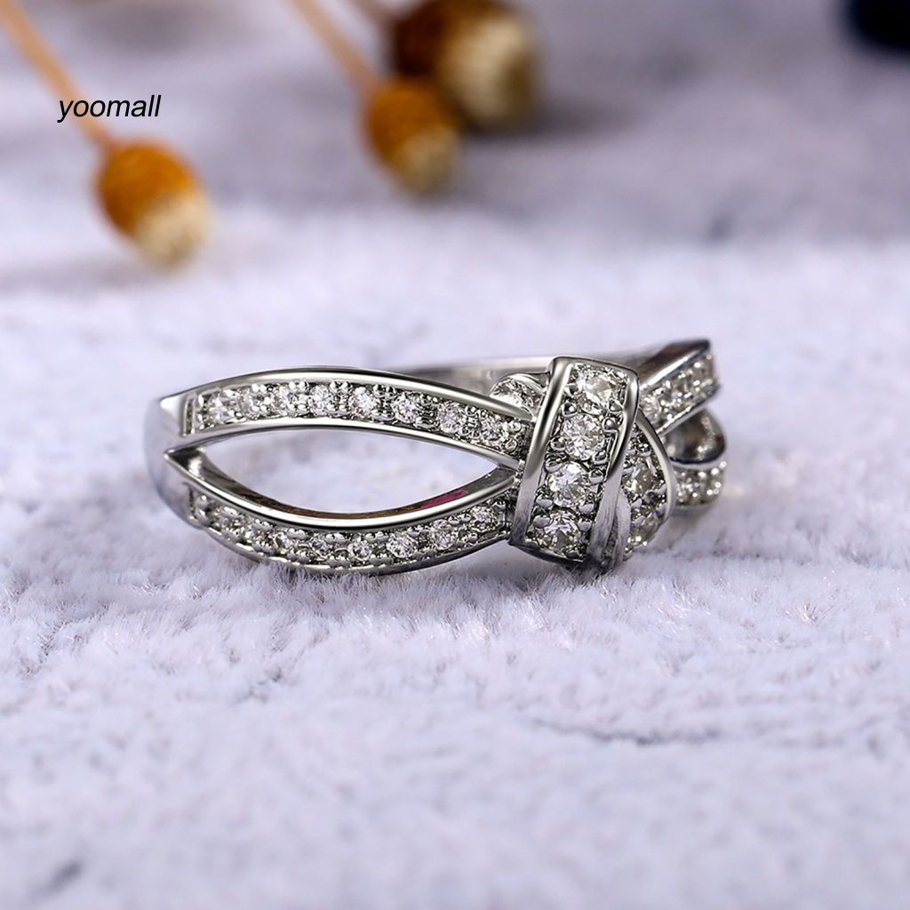 Nhẫn Hợp Kim Hình Nơ Xoắn Đính Đá Thời Trang Cho Nữ