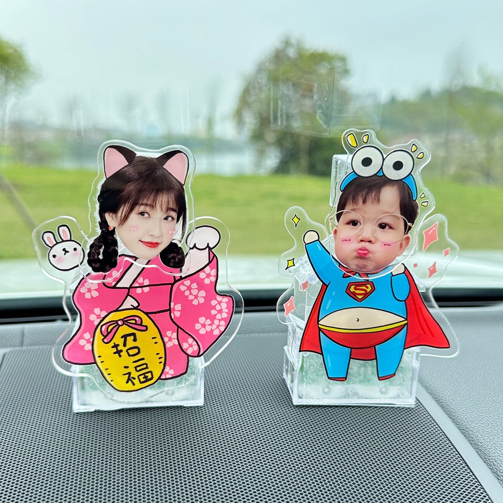 Mô hình standee lắc đầu chạy pin ghép mặt theo yêu cầu  cute làm quà tặng, trang trí ô tô, để bàn NPSHOP anime