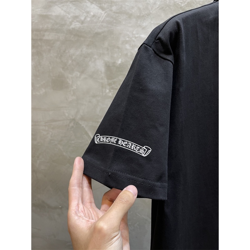 Áo polo Ngắn Tay Họa Tiết Da Chéo Phối Nút Bạc Chr88ome-Hear-ts- Thời Trang Unisex