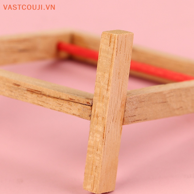 Móc Treo Quần Áo Mini Tỉ Lệ 1: 12 Cho Nhà Búp Bê