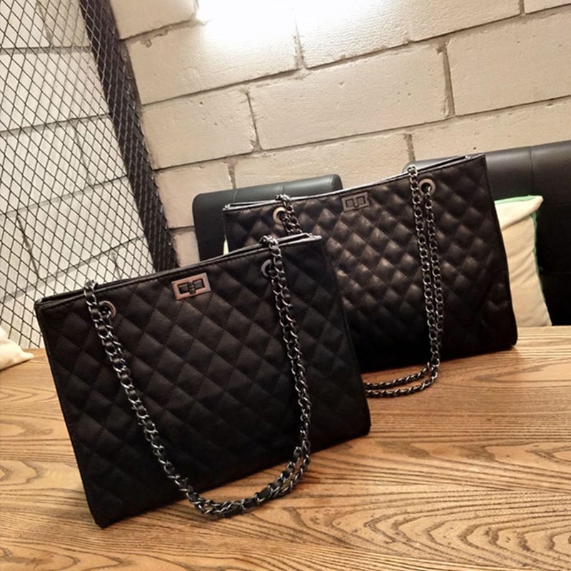 Túi Tote Đeo Vai Cỡ Lớn Đính Đá Phối Dây Xích Dễ Phối Đồ Thời Trang Cho Nữ