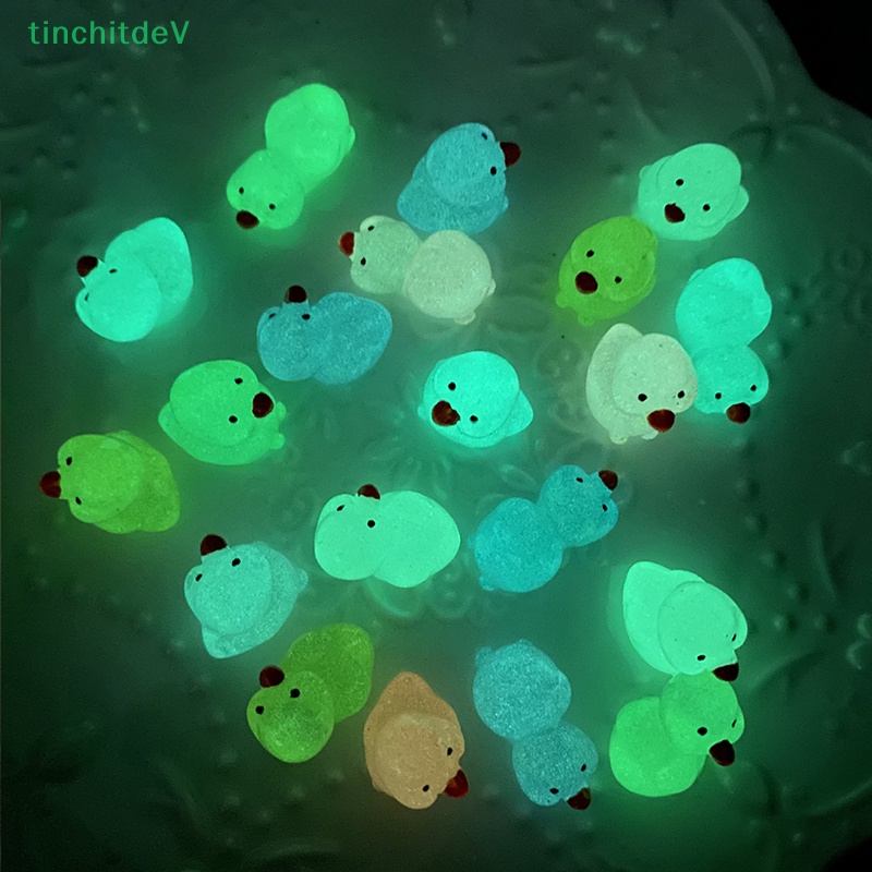 Bộ 5 Tượng Vịt Bằng Nhựa Phát Quang Dễ Thương Dùng Trang Trí