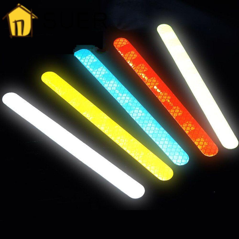 Bộ 2 Miếng Dán Phản Quang Cảnh Báo An Toàn Cho Gương Chiếu Hậu Xe Hơi / Xe Máy