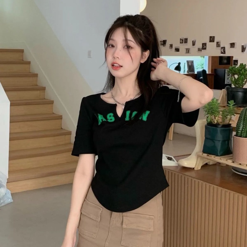 Áo Thun Tay Ngắn Cổ Chữ V In Họa Tiết Monogram Thời Trang Dễ Phối Đồ