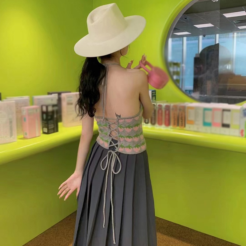 Áo Tank Top Sát Nách Dáng Ôm Thiết Kế Đục Lỗ Thời Trang Cá Tính Cho Nữ