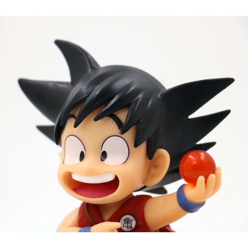 Mô hình nhân vật songoku kid trẻ thơ cầm ngọc rồng nhỏ xinh cao 12 cm | Figure dragon ball anime 7 viên ngọc rồng