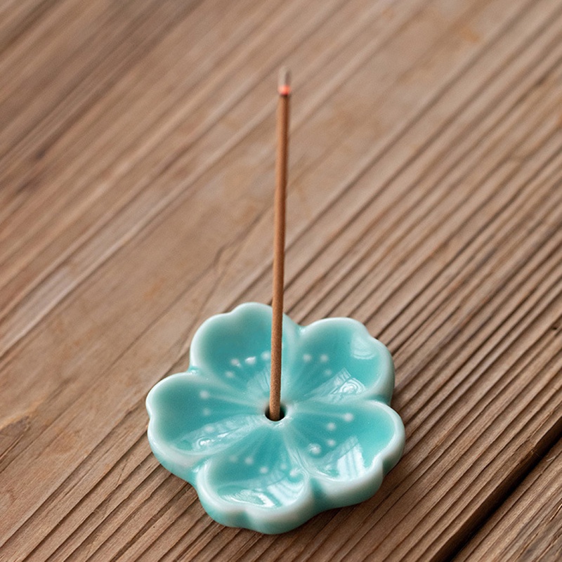 Giá Đỡ Trầm Hương Hình Bông Hoa Độc Đáo Trang Trí Nhà Cửa