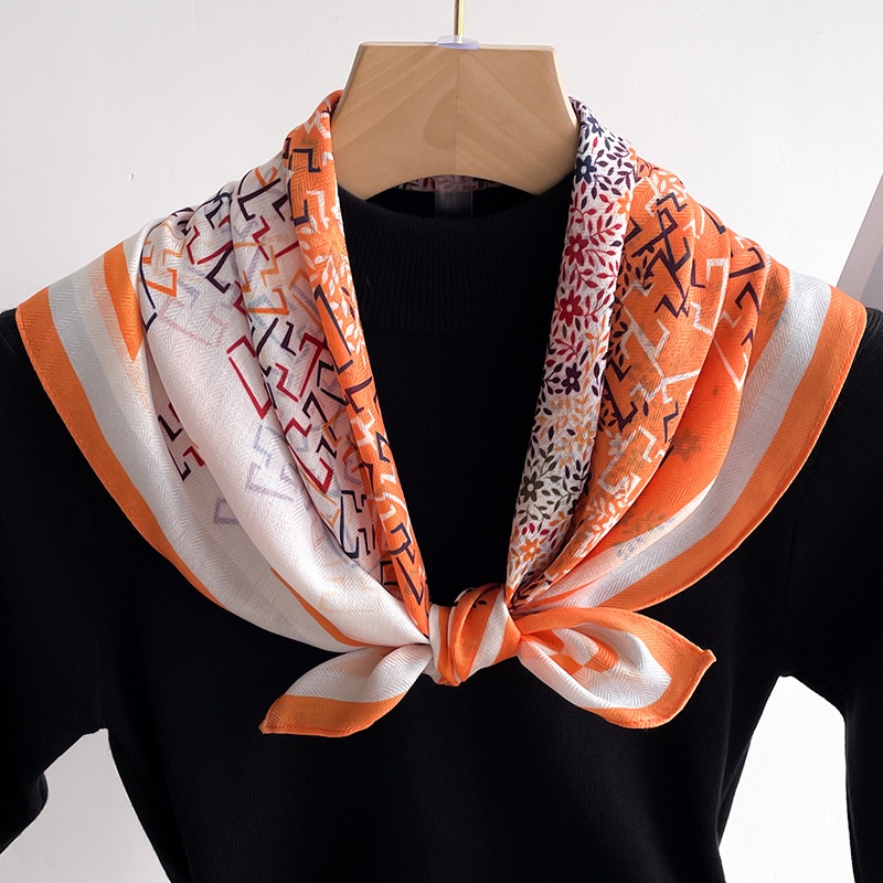 H Khăn Choàng Cổ Vuông Bằng Nhung Mỏng Phối Màu Tương Phản Thời Trang Mới Cho Nữ