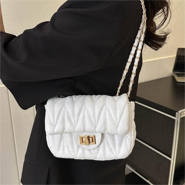 Túi Đeo Chéo Thêu Họa Tiết Hình Thoi Phối Dây Xích Thời Trang Sang Trọng Cho Nữ