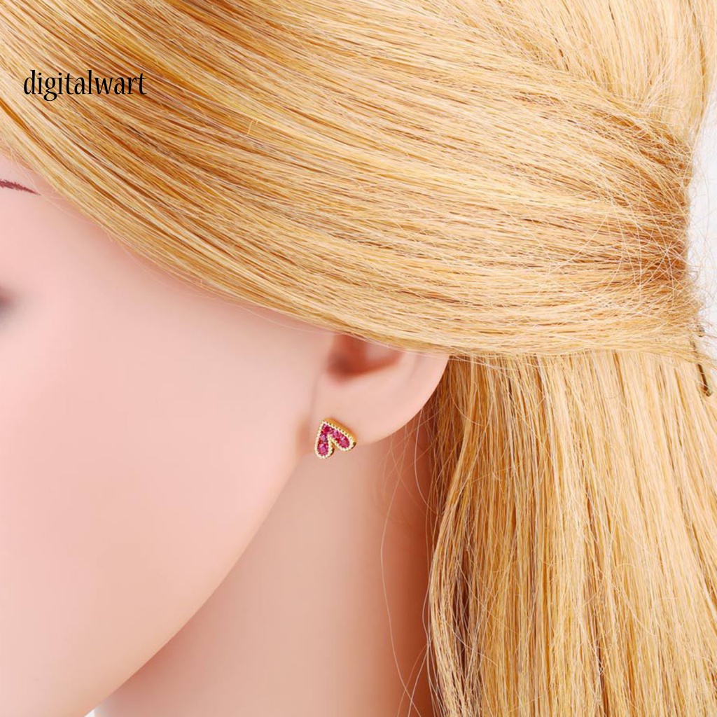 Kỹ Thuật Số| 1 Đôi Bông Tai Hình Trái Tim Đính Đá Zircon Lấp Lánh Lâu Trôi