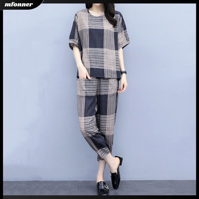 Set Đồ Mùa Hè 2 Món Gồm Áo Thun Tay Cộc + Quần Dài Thẳng Kẻ Sọc Cho Nữ