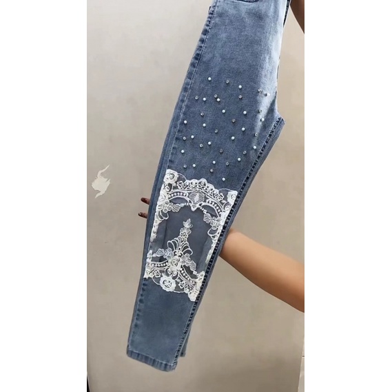Quần Jean Lưng Cao Dáng Bút Chì Rách Gối Phối Ren Đính Hạt Thời Trang Mùa Xuân Kiểu Phương Tây Cho Nữ
