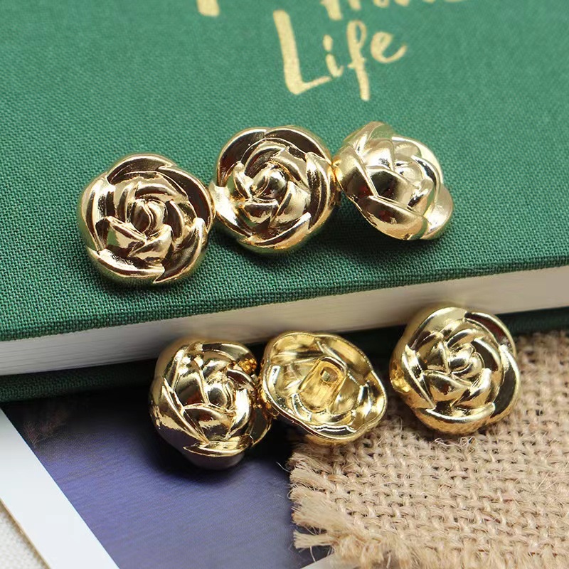 10 cái Vintage hoa hồng tay may nút áo gió tinh tế áo sơ mi nút hoa