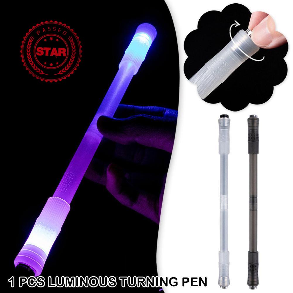 Bút Xoay Cầm Tay Có Đèn Led Nhiều Màu Sắc M2S5 Thoải Mái Cho Học Sinh