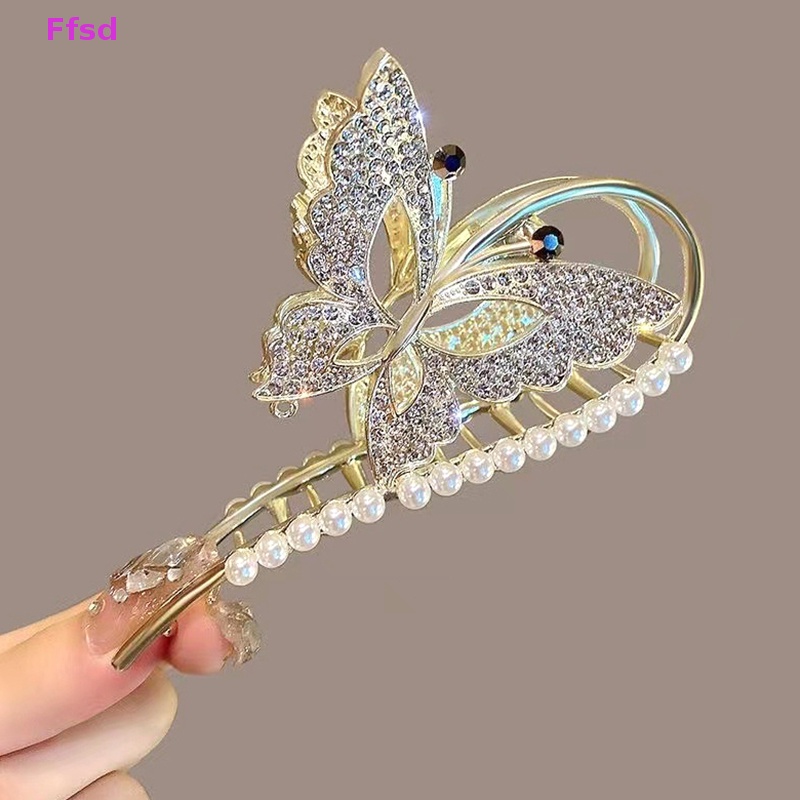 1 Kẹp Tóc Kim Loại Hình Cá Mập Đính Ngọc Trai Giả Thanh Lịch Cho Nữ