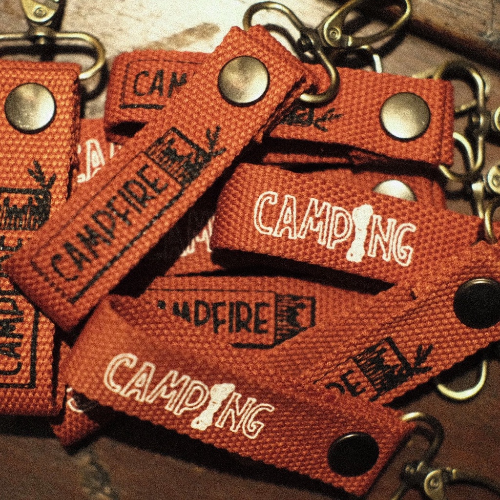 Móc khoá vải CAMPING keychain | Salax Saler