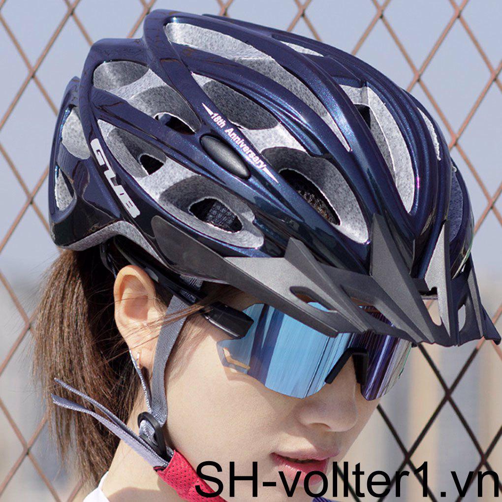 Mũ Bảo Hiểm 30 Lỗ Thoáng Khí Phong Cách Thể Thao Cho Nam