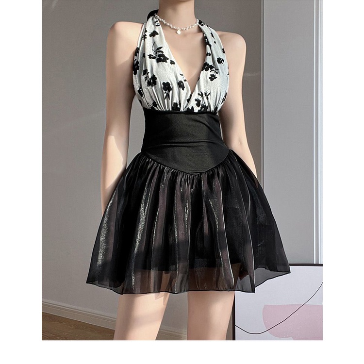 Đồ Bơi Một Mảnh Ôm Dáng Phong Cách Mới Năm 2023 Cho Nữ