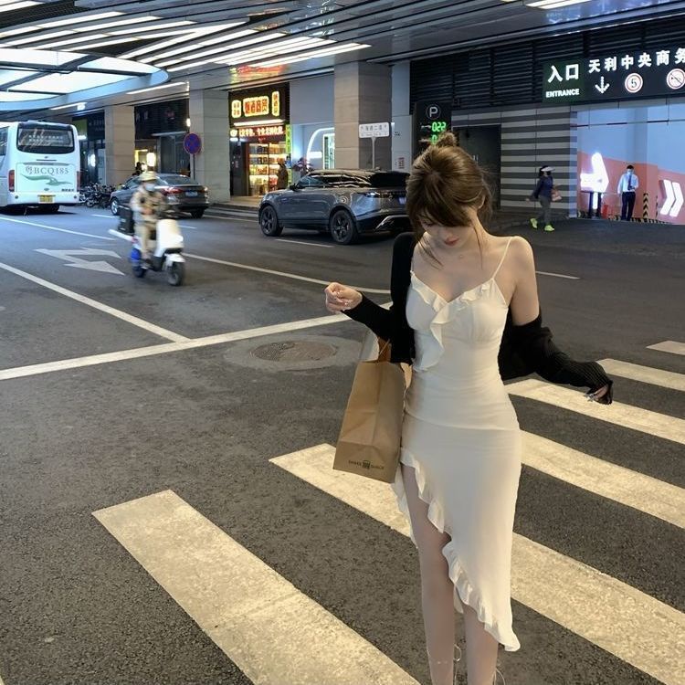 Đầm Đuôi Cá Dệt Kim Hai Dây Xẻ Tà Thời Trang Mùa Hè Cao Cấp Phong Cách Pháp Cho Nữ