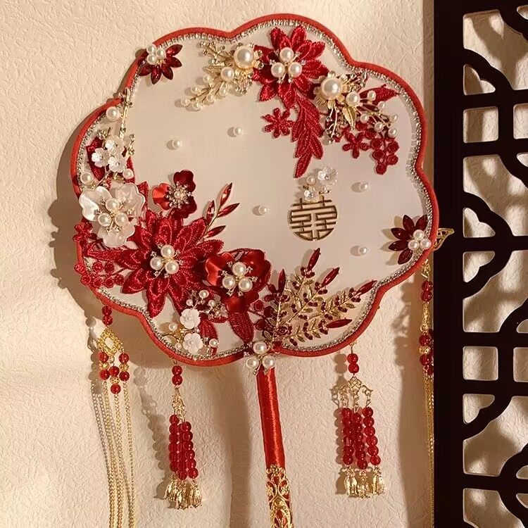 Quạt Cầm Tay Kiểu Cổ Điển Thích Hợp Làm Quà Tặng Đám Cưới