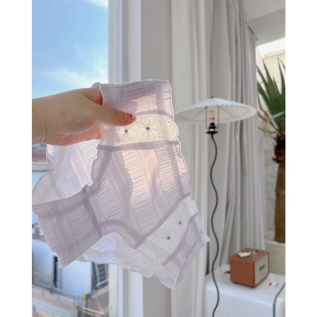 Quần Lót Tam Giác Lưng Thấp Thoáng Khí Màu Sắc Ngọt Ngào Và Cá Tính Cho Nữ