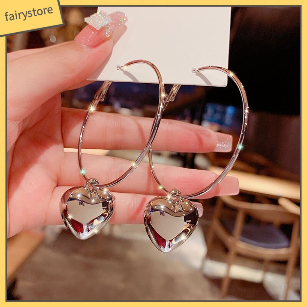 1 Đôi Bông Tai Hình Tròn / Trái Tim Cỡ Lớn Thời Trang Sang Trọng Cho Nữ