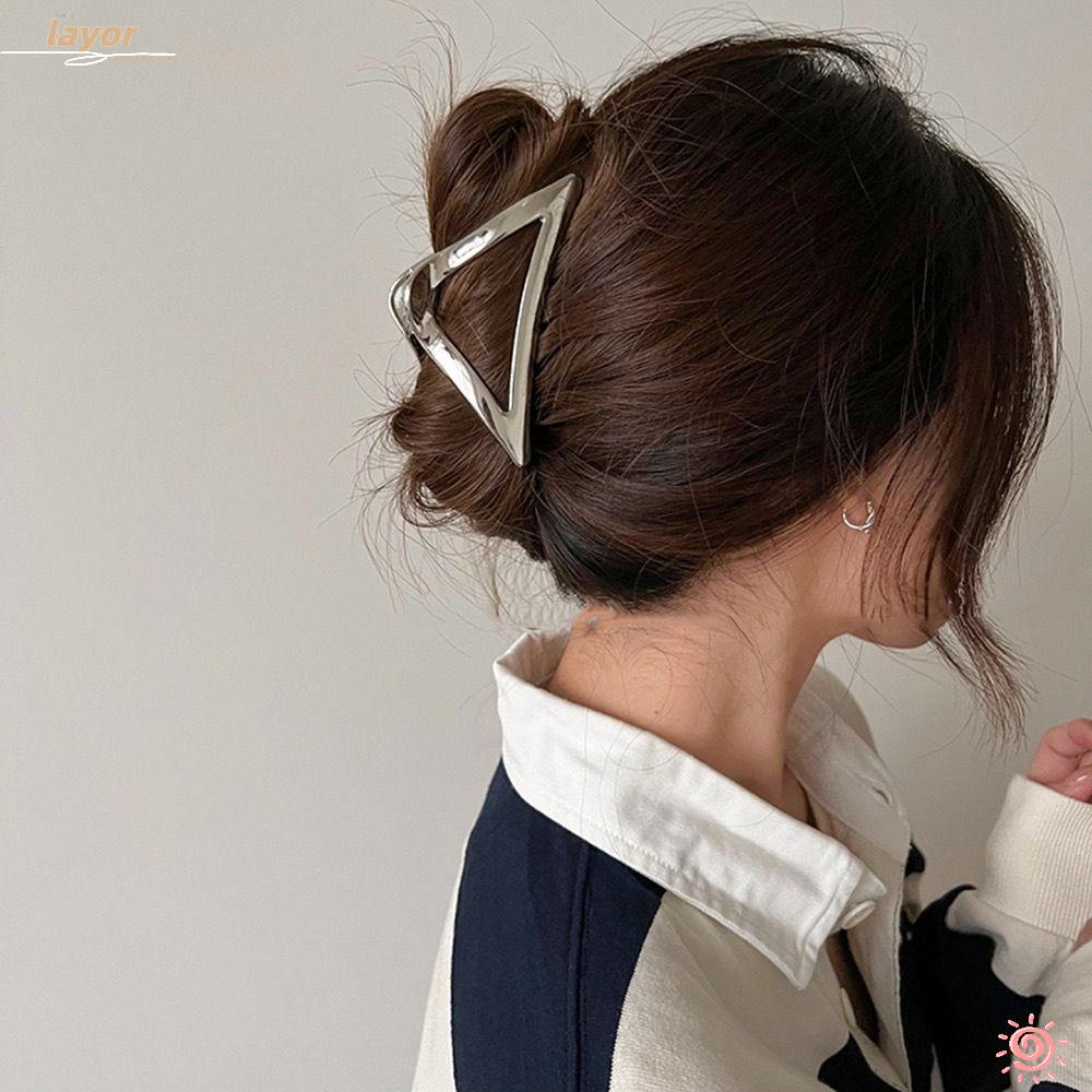 Kẹp Tóc Càng Cua Hình Tam Giác Bằng Kim Loại Cho Nữ