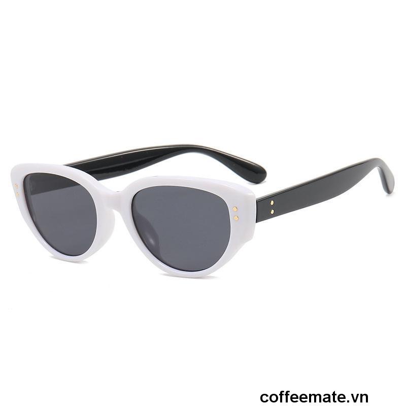 【coffeemate】⚡Kính râm mắt mèo sáng tạo Kính râm chụp ảnh đường phố cho nữ Kính thời trang sang trọng