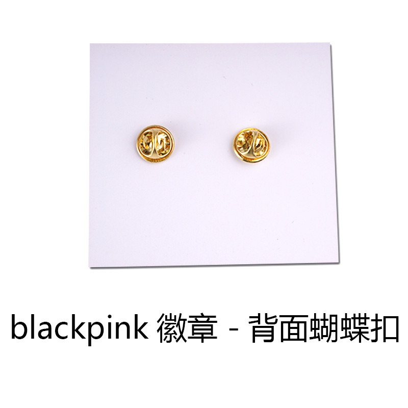 Ghim Cài Áo Hình Cô Gái Hàn Quốc Tráng Men Màu Hồng Dùng Làm Quà Tặng Cho Fan Hâm Mộ