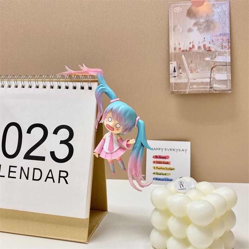 Mô Hình Búp Bê Hatsune Miku 11cm Dễ Thương Dùng Trang Trí Túi Xách