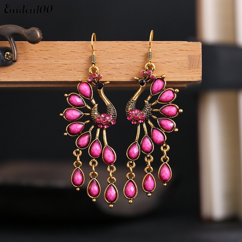 1 Đôi Bông Tai Dài Hình Chim Công Đính Đá